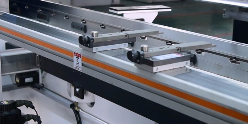 CNC Brake Press Machine slider backgauge